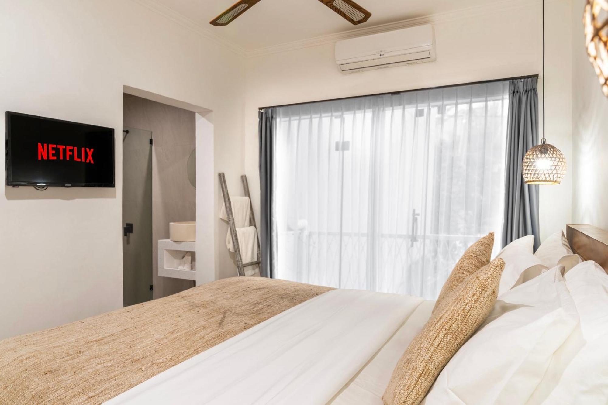 Casa De Lupe 5 Bedroom Villa In Kerobokan Seminyak Zewnętrze zdjęcie