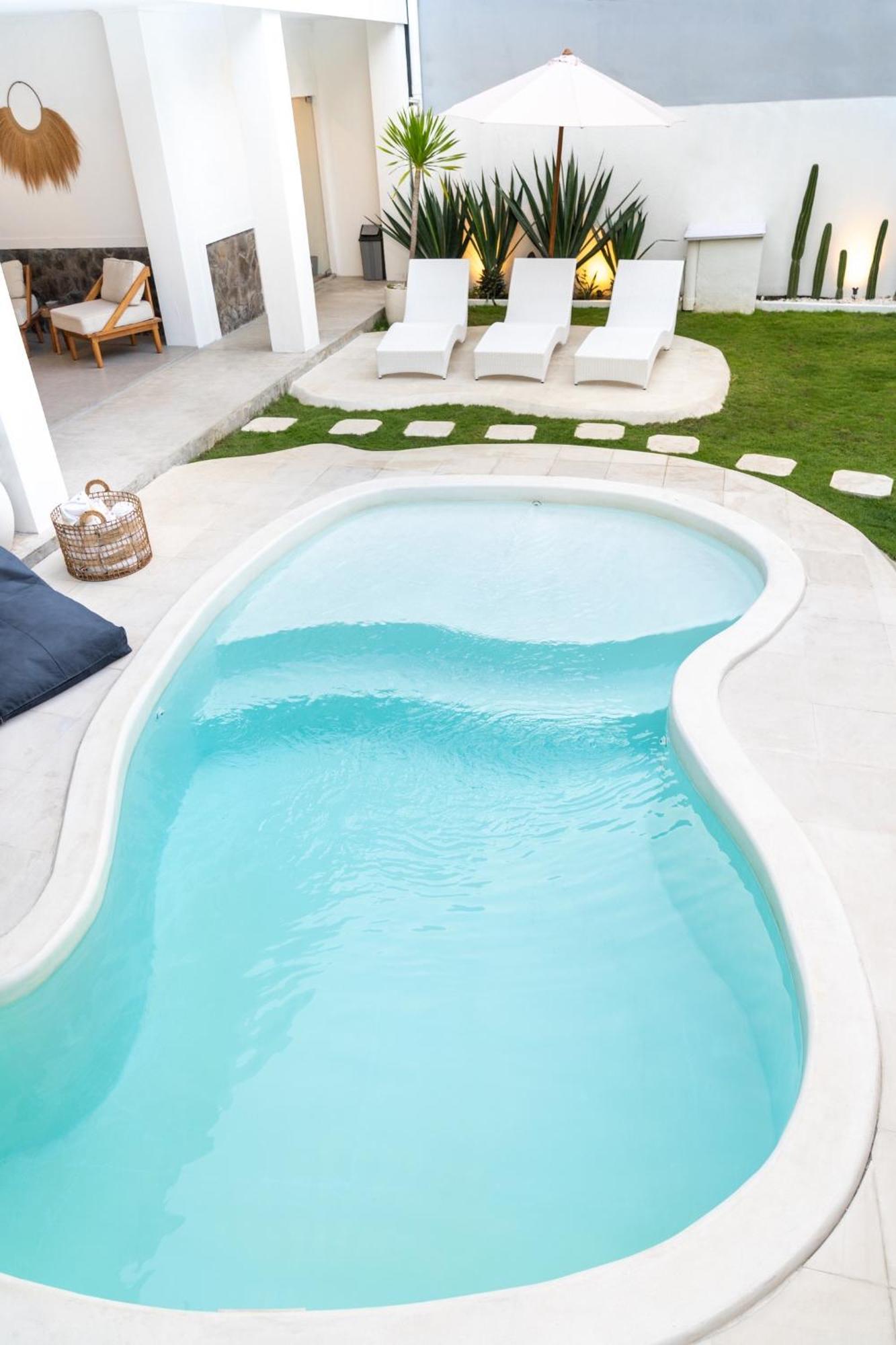 Casa De Lupe 5 Bedroom Villa In Kerobokan Seminyak Zewnętrze zdjęcie