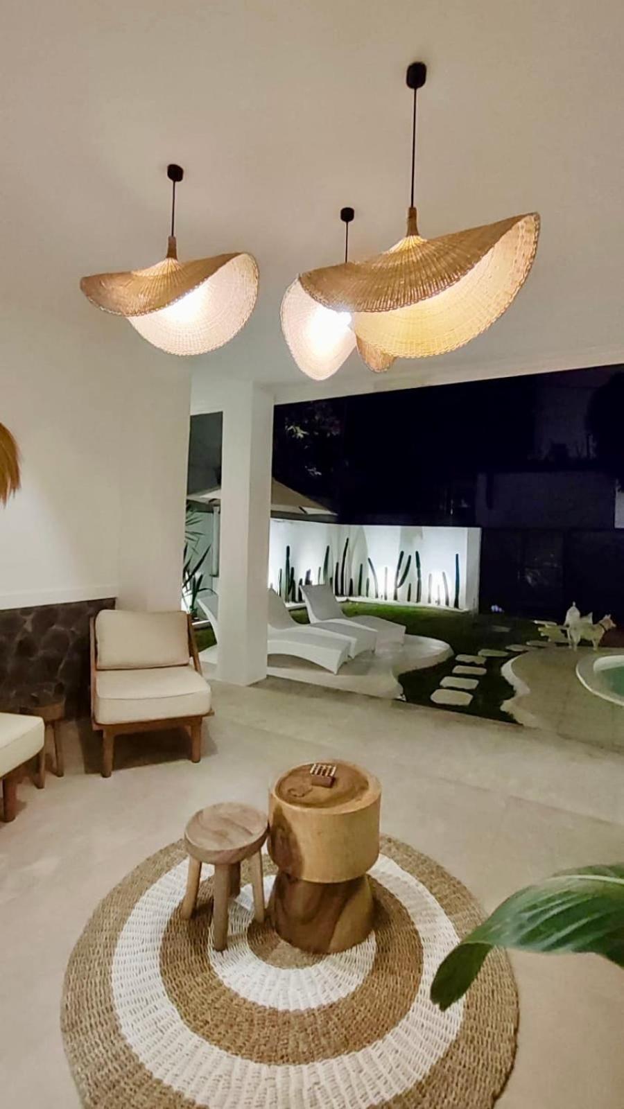 Casa De Lupe 5 Bedroom Villa In Kerobokan Seminyak Zewnętrze zdjęcie